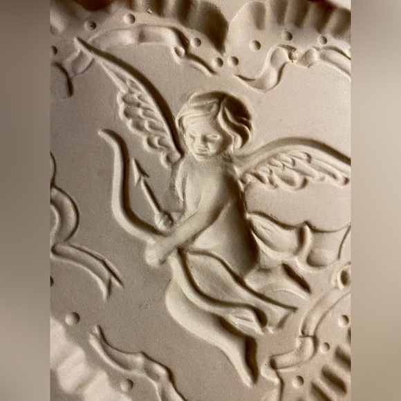 Vtg 1992 Brown Bag Cookie Art Mold Cupid Heart Cherub Valentines Stoneware NWT - Picture 6 of 6